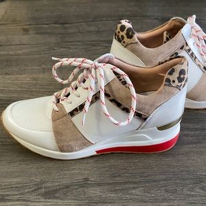 Steve Madden Hysteria Sneakers